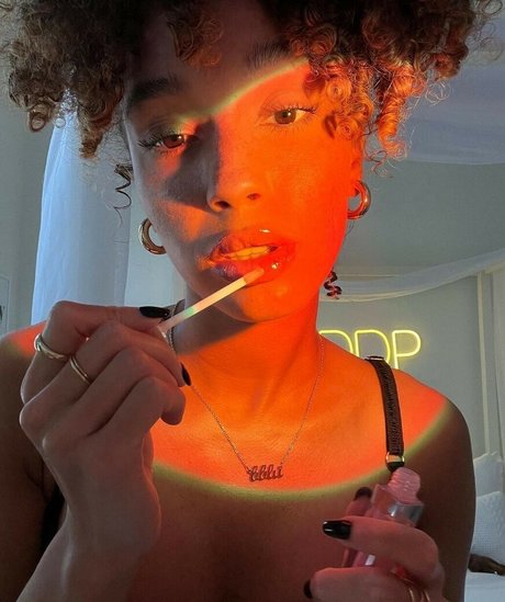 tazsangelsuncensored belle actrice archive