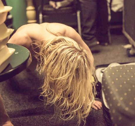 Taylor Momsen xxx star du porno photos