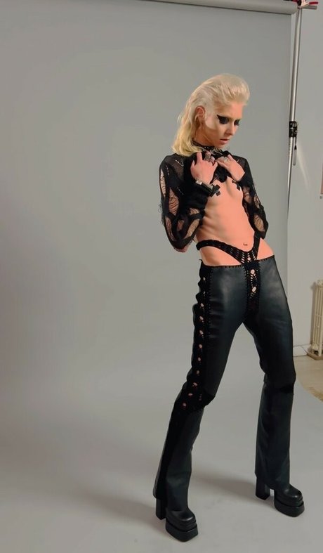 Taylor Momsen étoile de haute qualité photos