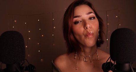 ASMR Glow haut modèle photo