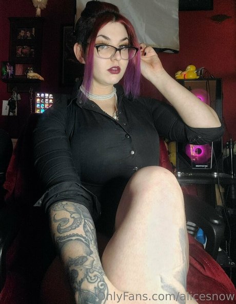 fans de gros seins asiatiques uniquement plutôt sexy photo