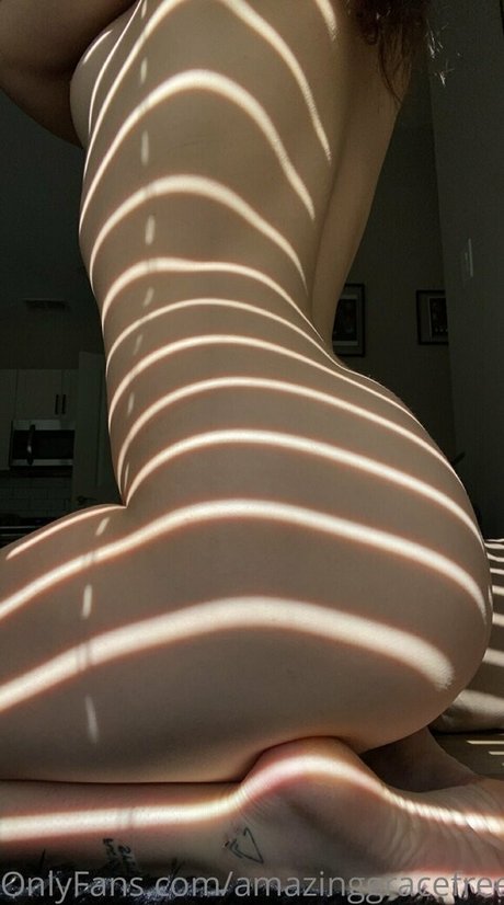 amazinggracefreepage actrice sexy archive