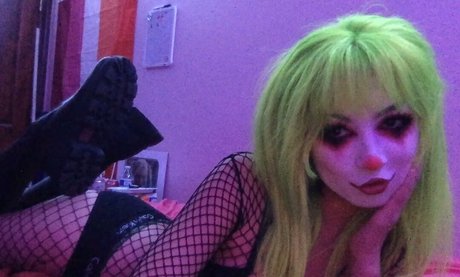 Onlyclown star du porno nue image