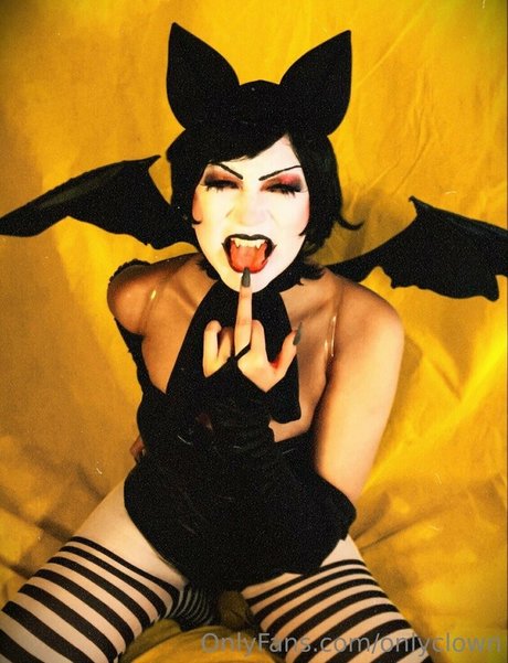 Onlyclown art star du porno des photos