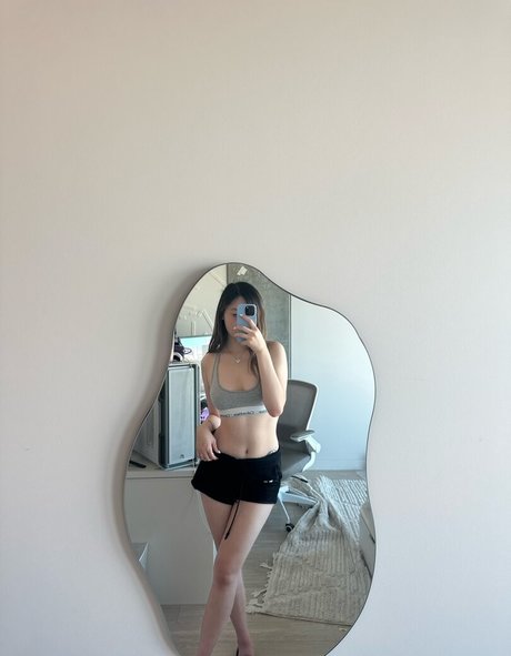 Fanfan modèle nu photos