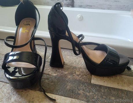 maman fils onlyfans sexy gratuit photos