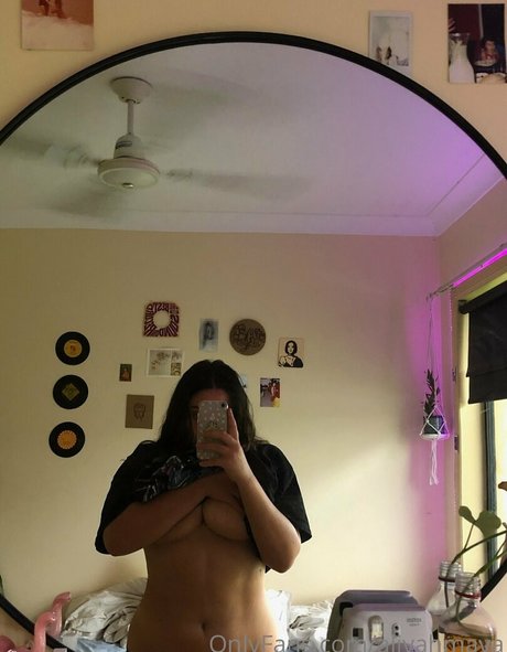 lingerie blanche onlyfans exclusivité pornographique archive