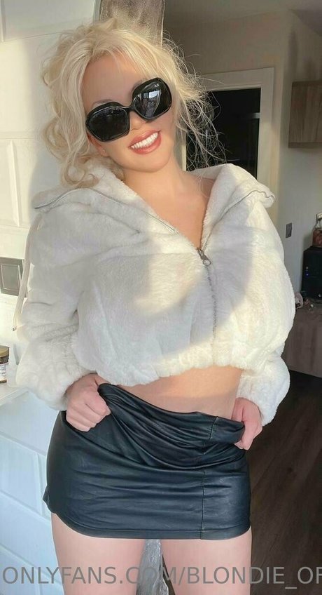 grands et plantureux onlyfans nus hd img