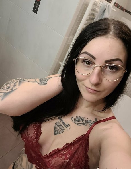 plage seins nus onlyfans assez haute qualité des photos