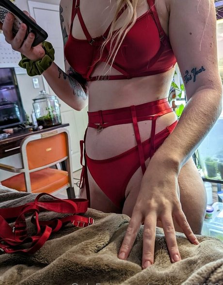 centralfl7492 modèle pornographique photo