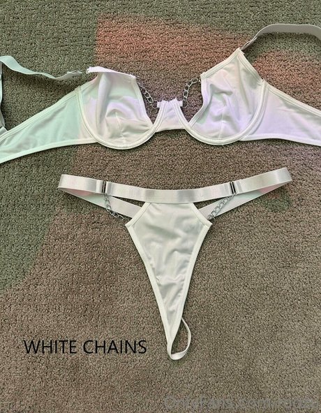 roozu modèle xxx photo