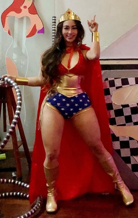 jolie ébène onlyfans xxx magnifique archive