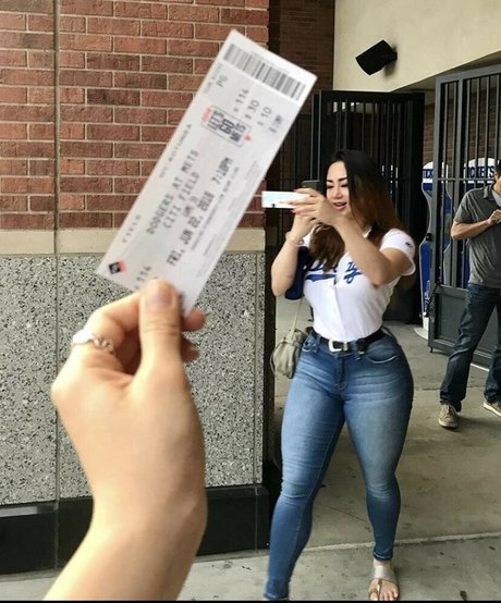 maman blonde onlyfans adulte archive