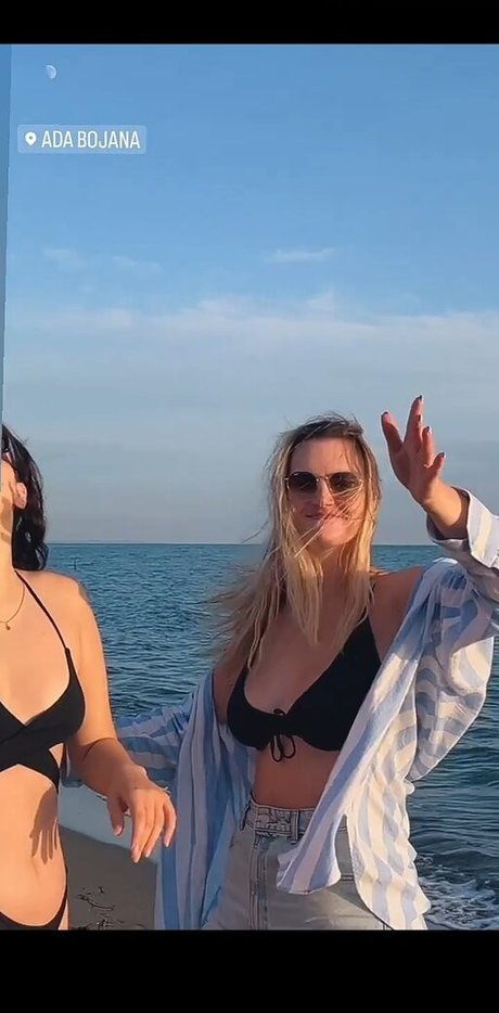 Milena And Lola modèle exclusif archive