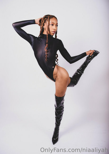 modèles uniquementfans porno chaud image