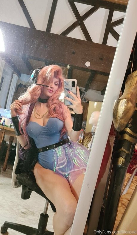 liiensue star érotique images