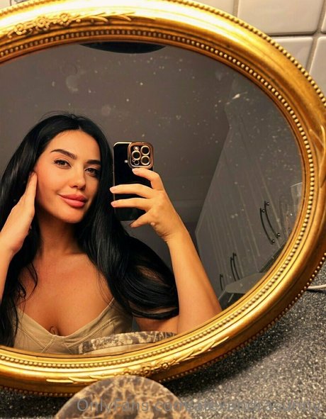 mariée onlyfans chaud érotique img