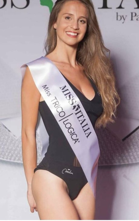 creampie transexuelle uniquementfans adulte de haute qualité images