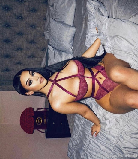 neljassenia star du porno exclusive photos