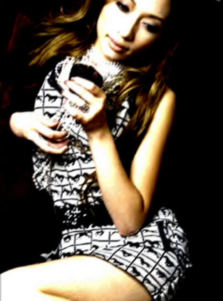 DJ HEAVYGRINDER actrice artistique galerie