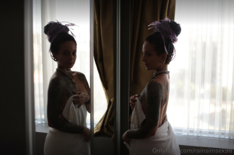 Yagmur Simsek_ modèle sympa photos