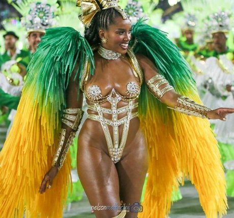 déshabillage onlyfans porno chaud galerie