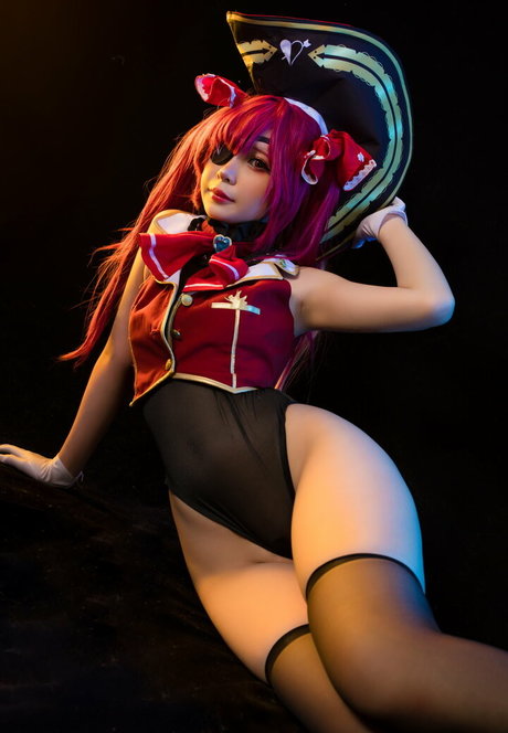 visage blond uniquementfans sexe artistique collection