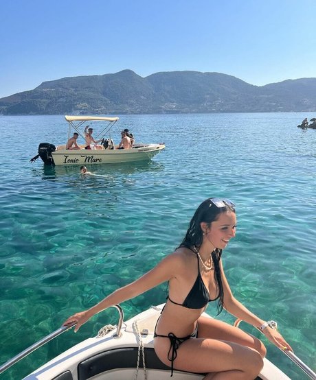 Lily Draycott actrice parfaite image