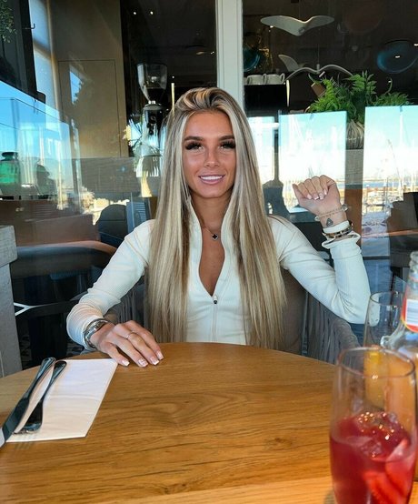 louisemarshallx modèle photo