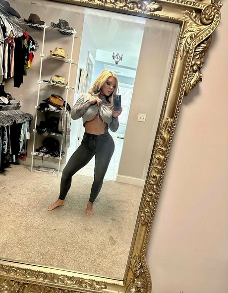 plage seins nus onlyfans meilleur sympa image