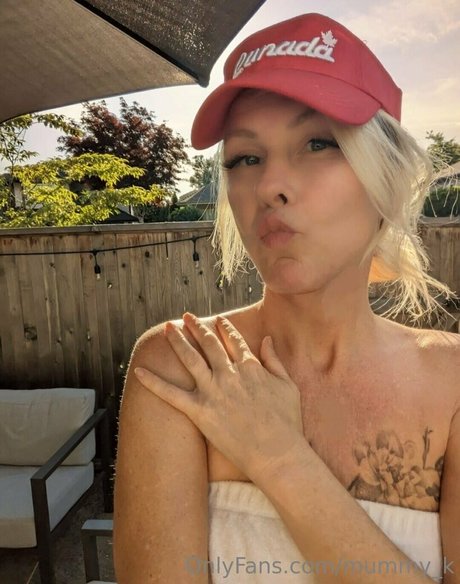 mummy k modèle xxx des photos