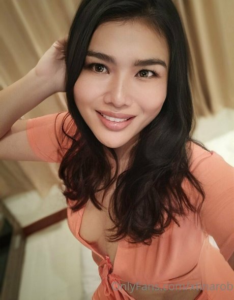 xtinarob star du porno en haute qualité des photos