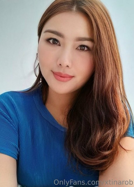 xtinarob modèle des photos