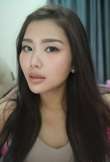 xtinarob star du porno érotique photo