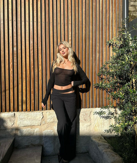 footjob uniquementfans chaud joli des photos