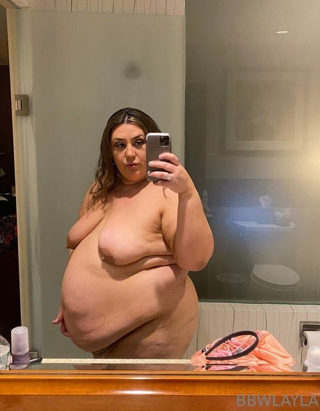 amateurs courbés onlyfans nus parfaits image