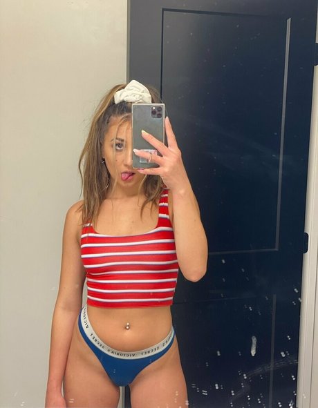 lingerie blanche onlyfans haute définition chaud galerie