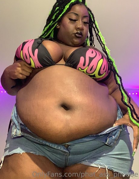 lesbiennes aux gros seins onlyfans assez chaud img