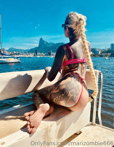 marizombie666 étoile chaude images