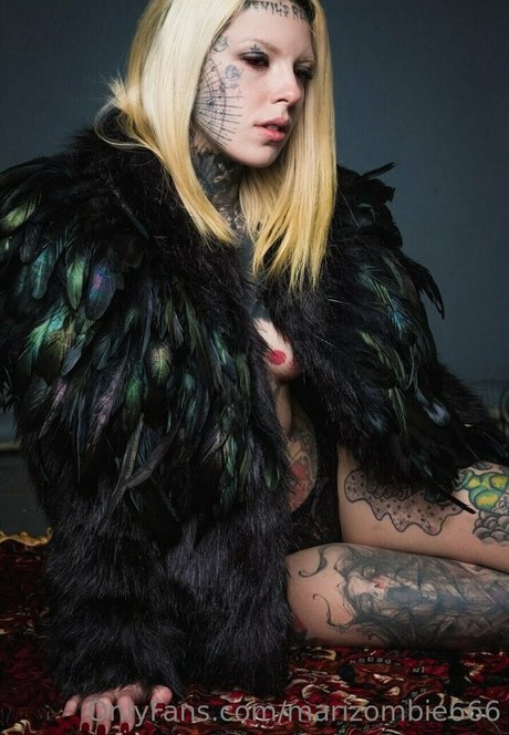 marizombie666 actrice chaude des photos