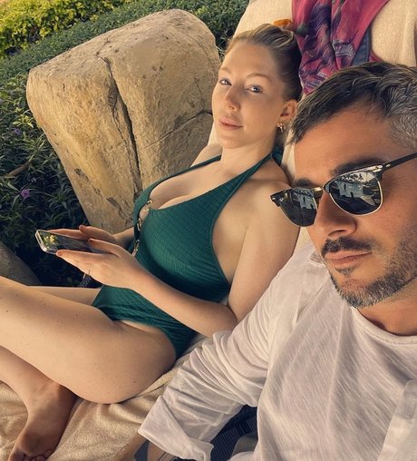 Katherine Ryan meilleure star du porno images