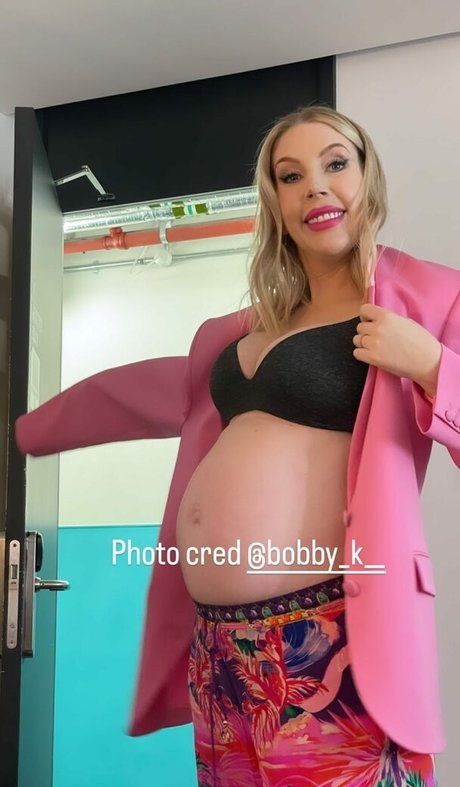 Katherine Ryan art de star du porno archive