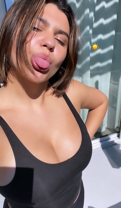 Amber Montana art modèle galeries