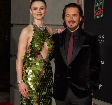 Thomasin Mckenzie actrice porno img