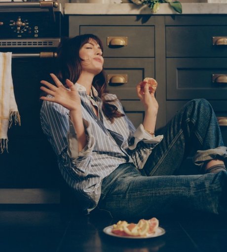 visage blond uniquementfans belle sexy image