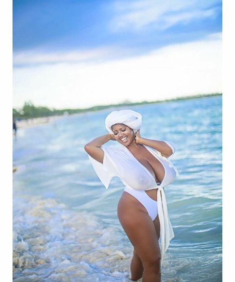 bikini ado onlyfans chaud xxx photos