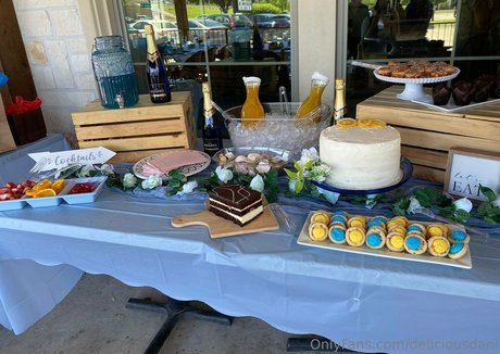 DeliciousDani étoile de haute qualité photo