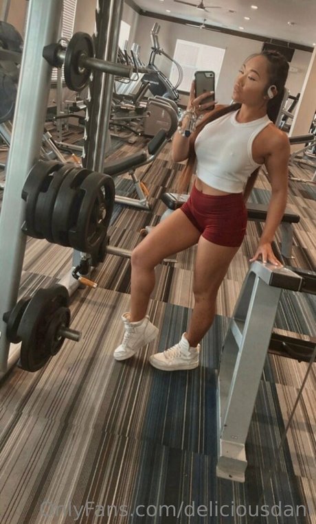 DeliciousDani étoile sexy image