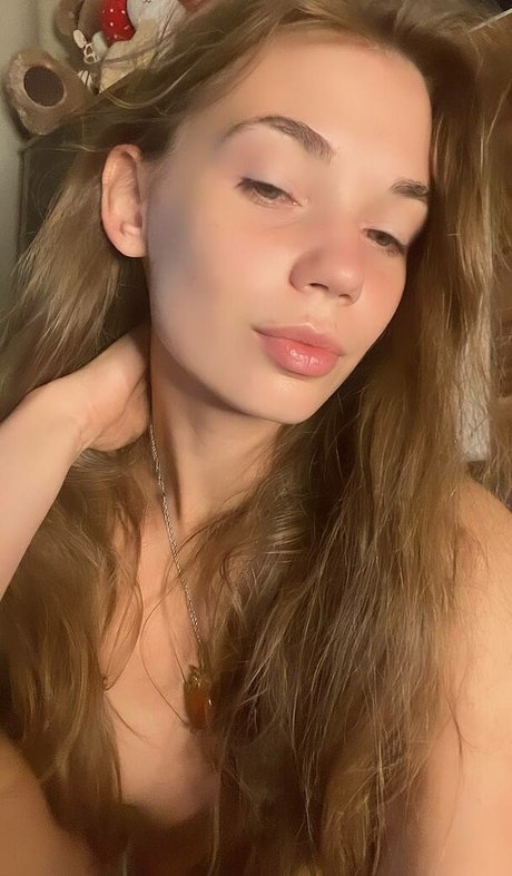 Sowa Valeri modèle artistique archive