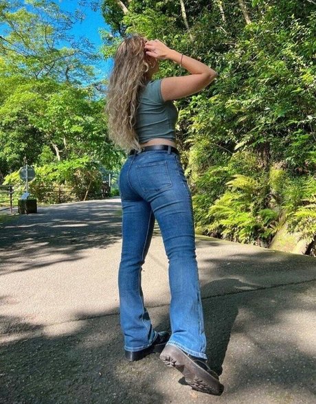 Miare s Project modèle joli photos